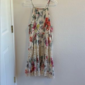 Beautiful floral midi dress